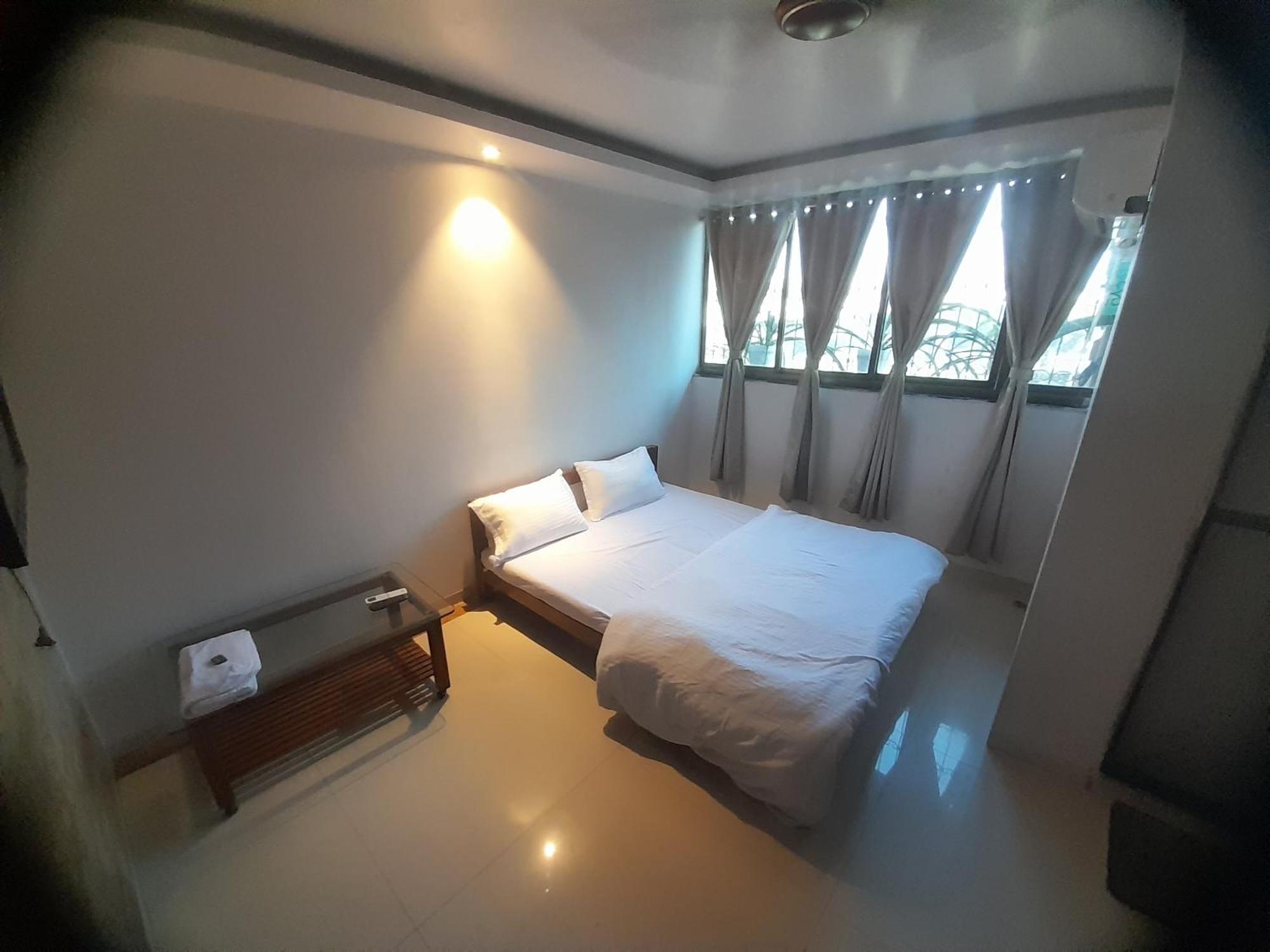 Agrawal Bhavan Budget Stay Only For Indians Mumbai Exterior foto