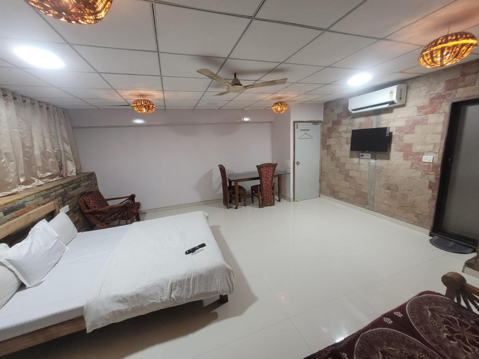 Agrawal Bhavan Budget Stay Only For Indians Mumbai Exterior foto